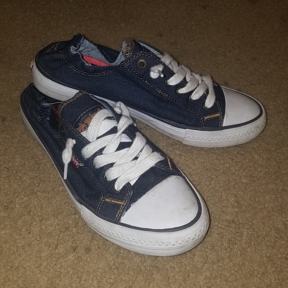 Levi slip ons